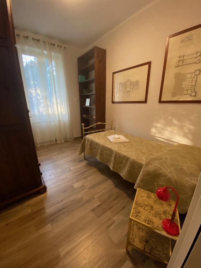 “Da Gio” In Un Antico Borgo Di Genova Apartamento Exterior foto