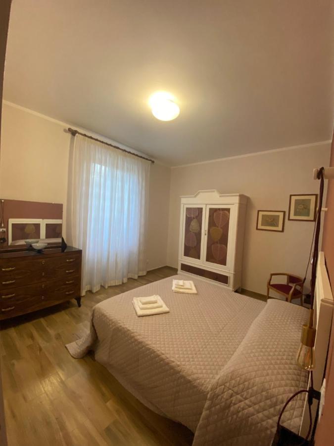 “Da Gio” In Un Antico Borgo Di Genova Apartamento Exterior foto